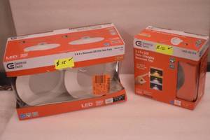 lot 44 image: 5-6 recessed LED Trim