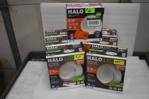 lot 47 image: Halo 5-6inch Retrofit Eyeball Trim