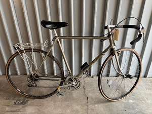 lot 714 image: Trek 520 Vintage Touring Bicycle - Size Large