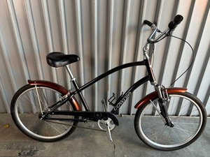 lot 757 image: Electra Townie 8i Cruiser Bicycle