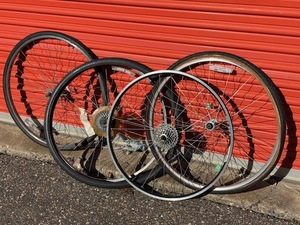 lot 938 image: Lot of Bicycle Wheels