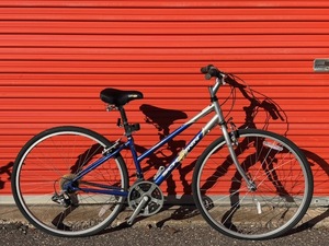 lot 941 image: Schwinn Sierra Step Thru Hybrid Bicycle - Size Small
