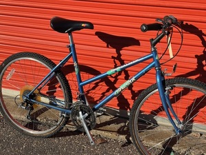 lot 944 image: Specialized Hardrock Step Thru Hybrid Bicycle - Size Small