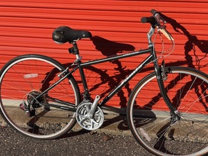 lot 950 image: Jamis Citizen Hybrid Bicycle - Size Small