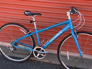 lot 958 image: Trek 7.2FX Hybrid Bicycle - Size Extra Small