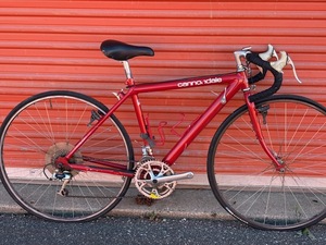 lot 969 image: Cannondale Vintage Touring Bike
