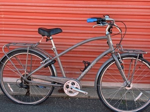 lot 990 image: Townie 8d Cruiser Bicycle
