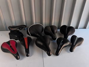 lot 1008 image: Lot of 9 Bicycle Saddles