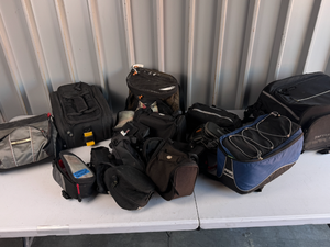 lot 1011 image: Lot of Bicycle Bags