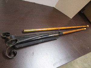 lot 10 image: Flag Stand