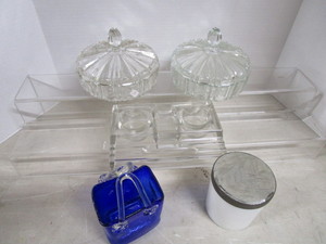 lot 155 image: Candy Dishes, Inkwell, Art Glass Basket