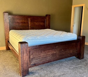 lot 14 image: ULMBR - King Size Wooden Bed Frame with Headboard