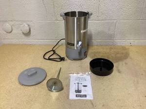 lot 428 image: Sybo Electric Coffee Urn
