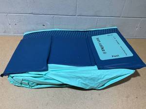 lot 30 image: Foldable Swimming Pool, Rectangular Above Ground Swimming Pool for Outdoor Family Square Pool with Drain Plug and Drain Hole, Easy to Assemble