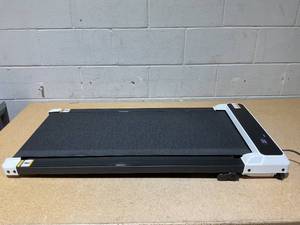 lot 40 image: Under Desk Treadmill