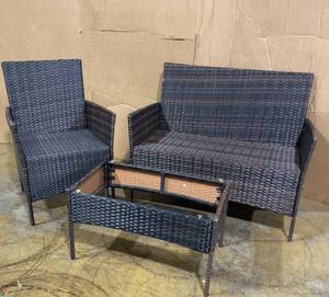 lot 390 image: Clearance Patio Furniture Set, Segmart 4 Pieces Rattan Sofa Set Cushioned Sofa & Charis, Deck Porch Poolside Furniture Conversation Set for 4, Gray
