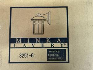 lot 42 image: Minka Lavery Outdoor Light-8251-61