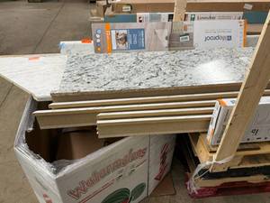 lot 54 image: Counter Top 1-8ft and 4-6ft(same color) 1-6ft(single) & 2 LifeProof Flooring Cases-See Photos