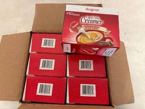lot 319 image: Heartland Coffee Creamer