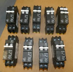lot 53 image: NINE 10 Amp circuit breakers