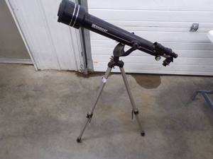 lot 15 image: Tasco Telescope with Tripod