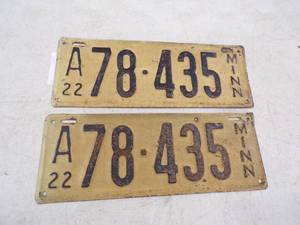 lot 20 image: 1922 Vintage Minnesota License Plates