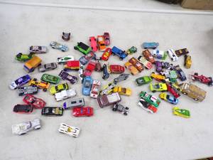 lot 36 image: Vintage Die Cast Cars and Trucks