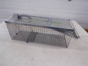 lot 41 image: Large Live Trap