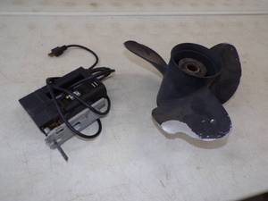 lot 60 image: Large Boat Prop and Jig Saw