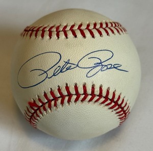 Pete Rose Signed Rawlings ONLB White Ball