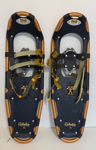 lot 19 image: CABELAS Snowshoes