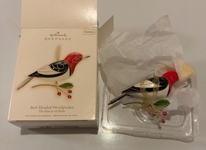 lot 50 image: 2009 Hallmark KEEPSAKE Red Headed Woodpecker Christmas Ornament