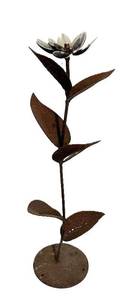 lot 37 image: Folk Art Metal Flower Sculture