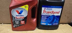 lot 24 image: Transmission oil (Open)