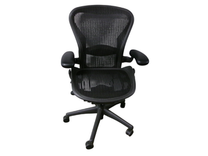 lot 28 image: Herman Miller Aeron Size B Chair