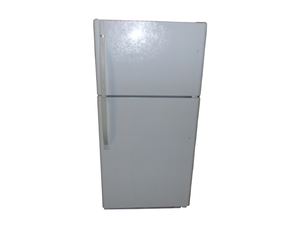 lot 136 image: Kenmore Refrigerator & Freezer it works perfectly