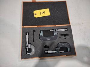 lot 114 image: Mitutoyo Micrometer Set, 0-75mm...