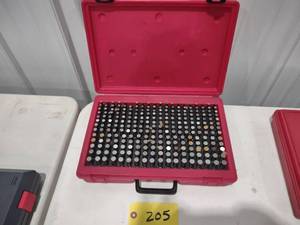 lot 205 image: Plug Gage Set, .251-.500...