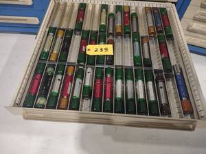 lot 235 image: Assorted Thread Plugs, Will Be Boxe...