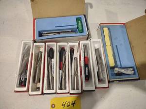 lot 404 image: Indexable Drills...