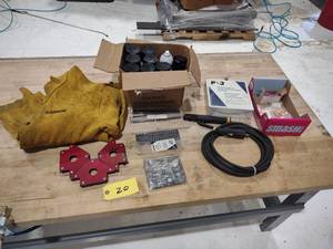 lot 20 image: Welding Supplies...