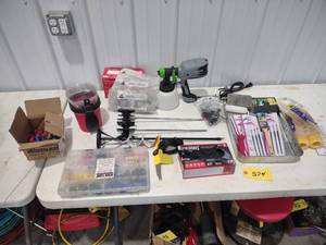 lot 574 image: Assorted Painting Supplies...