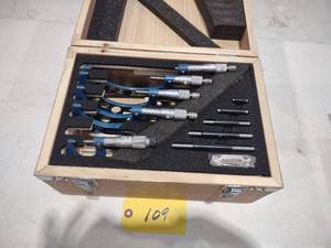 lot 109 image: Fowler 0-6 Micrometer Set, Missing...