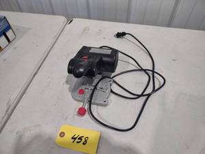 lot 458 image: Jounjip Benchtop Mini Cut-Off Saw...