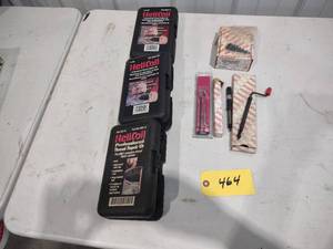 lot 464 image: HELICOILs...