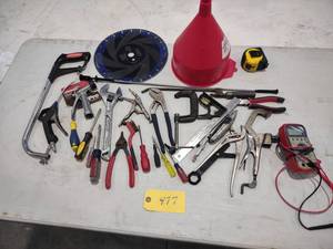 lot 477 image: Assorted Tools...