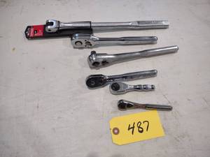 lot 487 image: Craftsman Ratchets...