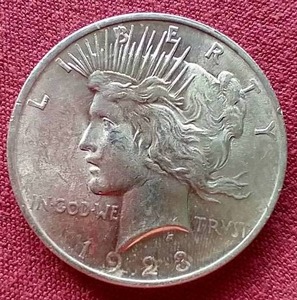 lot 41 image: Nice Looking 1923 Peace Dollar