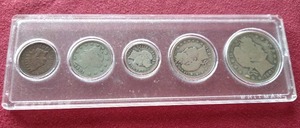 lot 46 image: Compiled 1901 U.S. Coin Set