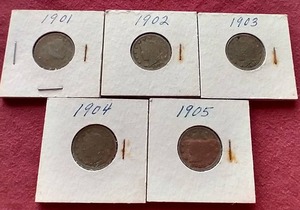 lot 92 image: (5) Liberty V Nickels - 1901-1905